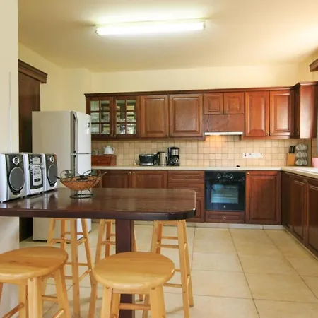 Mandora Villa